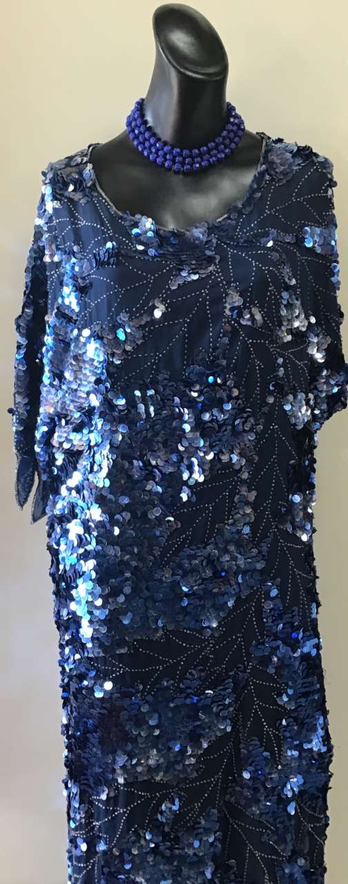 Stunning in sequins Dresses New Zealand